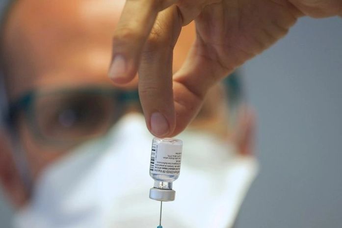 Nova York suspende campanha de vacinação após escassez de vacinas