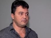 Renner conta que a mãe está pagando o seu aluguel: "A gente tem que se adaptar"