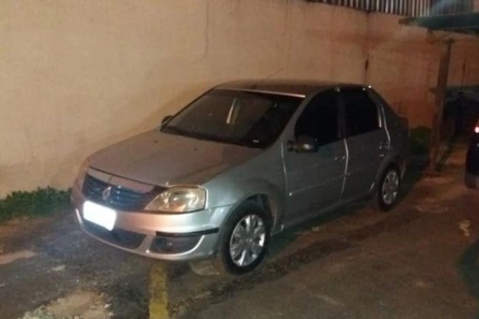Carro que teria sido usado no crime contra Marielle Franco é apreendido em MG