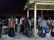 Barco com 25 imigrantes e dois brasileiros é resgatado no Maranhão
