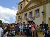 Líderes de várias aldeias indígenas, Professores e Sociedade Civil Organizada de Palmeira dos Índios protestam contra a tentativa de remoção do Museu Xucurus