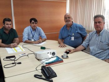 Joaquim Beltrão (PMDB) esteve em reunião com representantes da Eletrobras Distribuição Alagoas