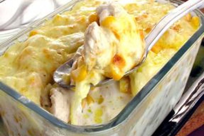 Frango gratinado com milho