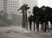 Furacão Irma devasta Miami e deixa 1,7 milhão sem energia na Flórida