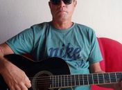 O "Fenômeno do Brega" voltou! Live lançara seu mais novo sucesso "O Pintor"