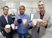 TJAL: Servidores substituem copos descartáveis por canecas e copos de plástico e porcelana