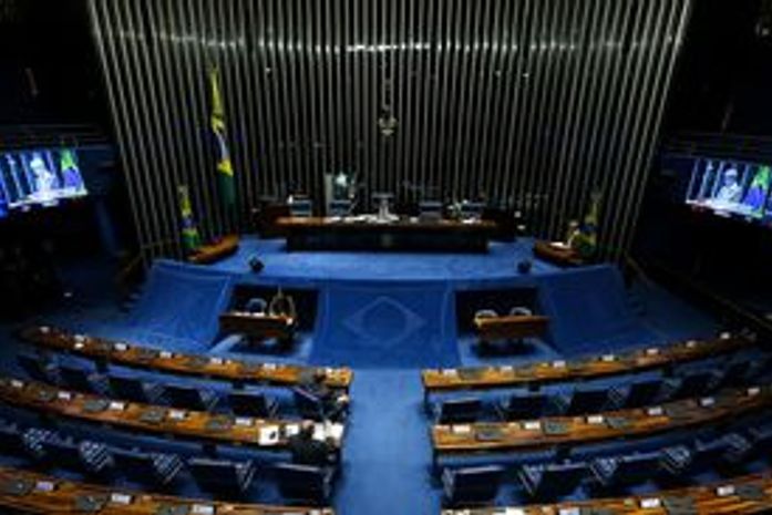 Senado terá disputa inédita para escolha do presidente