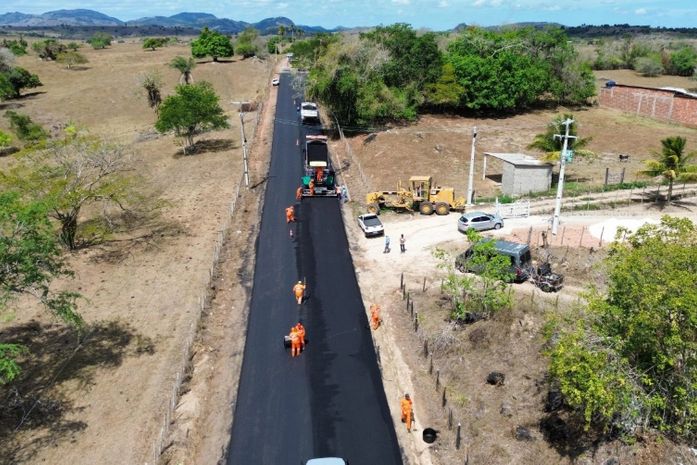 Governo de Alagoas investe na restauração da rodovia AL-115