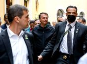 Bolsonaro, prestes a perder visto diplomático, avalia fuga para Itália
