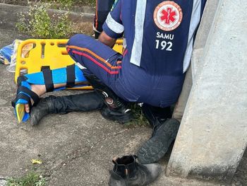 Idoso fica ferido após cair da moto que pilotava em Santana do Ipanema 
