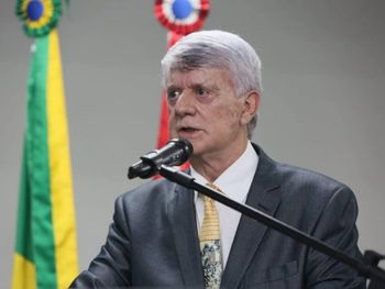 Desembargador Klever Loureiro destacou a honra de assumir o cargo de governador do Estado de Alagoas