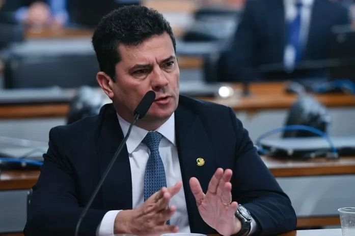 PF mostra que Moro conversou por 1 hora com réu enquanto era juiz, diz TV