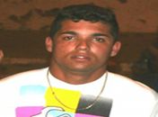 Polícia flagra jovem realizando manobra perigosa com caminhão no centro da cidade de Mata Grande