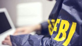 FBI alerta: criminosos manipulam fotos para praticar ‘sequestros virtuais’