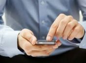 Projeto que proíbe uso exclusivo de cardápios digitais avança na Câmara de Maceió