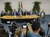 Flávio Dino concedeu entrevista coletiva ao lado do governador Paulo Dantas