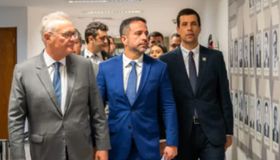 A estratégia inteligente do grupo Calheiros/Dantas/MV no embate com JHC