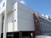 Dívida de R$ 5 mil e 14 anos de espera: Acusada de mandar matar a própria irmã vai a novo júri hoje em Maceió