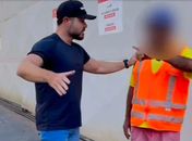 "O senhor é dono da rua?": durante prévias, vereador confronta flanelinhas por cobranças abusivas