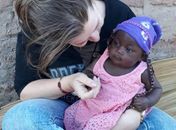 Enfermeira sertaneja está na África em Missão Humanitária