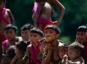 Comunidades que fazem parte da Reserva Yanomami enfrentam crise humanitária que tem como principal causa a expansão do garimpo ilega