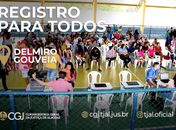 Atendimentos foram feitos na quadra poliesportiva da Escola Afrânio Lages