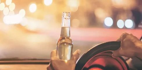 Advogado é preso após ser encontrado embriagado em BMW, resistir à abordagem e chamar policiais de “bandidos”