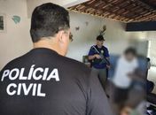 Polícia Civil prende servidor público condenado por estupros da própria filha e amiga dela em Água Branca