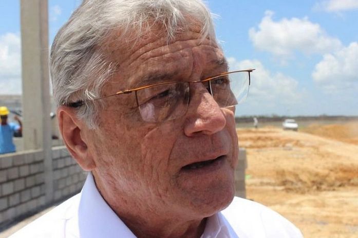 Ex-governador Teotônio Vilela (PSDB)