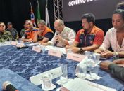 Geraldo Alkcmin durante reunião em São Sebastião 
