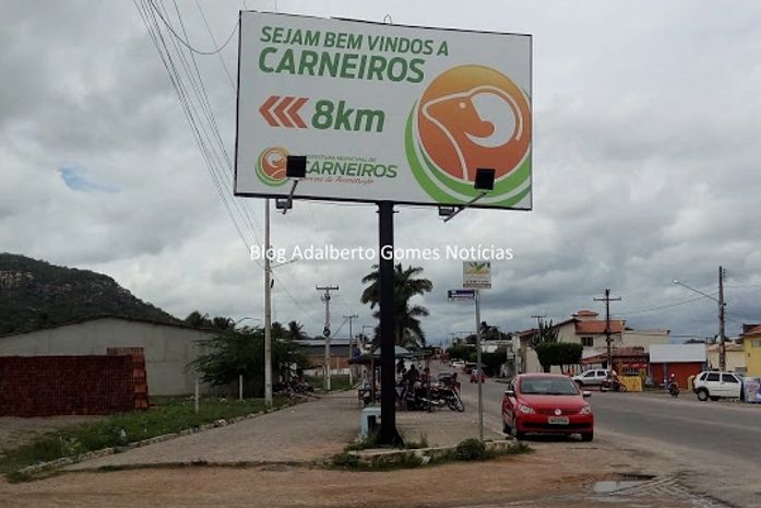 Entrada da cidade de Carneiros