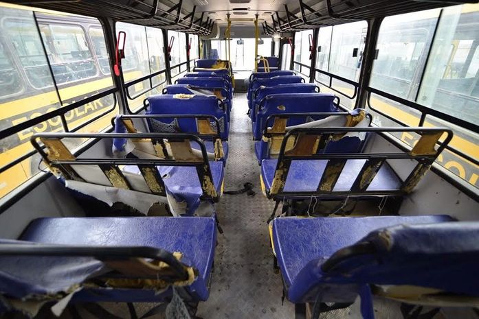 Transporte Escolar encontrado em Canapi