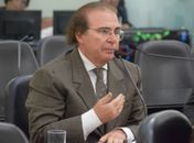 Deputado Olavo Calheiros desiste da disputa a presidência da ALE